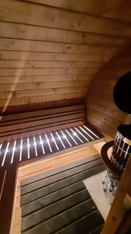 Zatoka Cydrowa Sauna wewnątrz